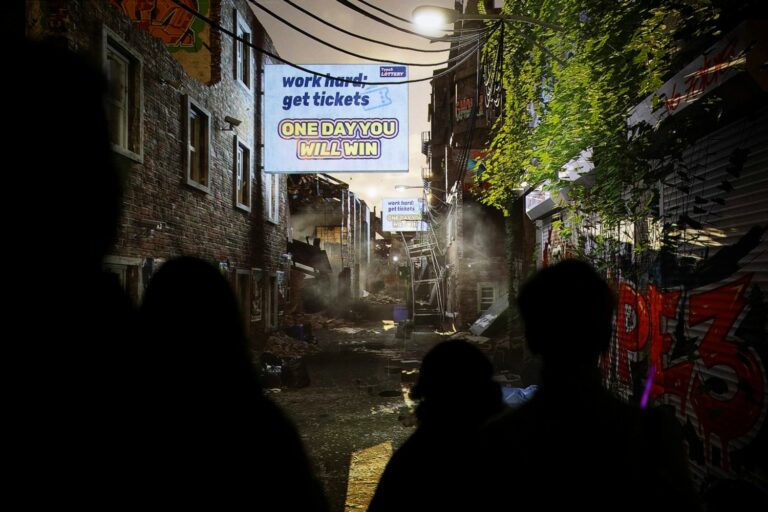 Uuden maailman raunioilla – Malvan uusi tarinallinen näyttely ammentaa videopeleistä